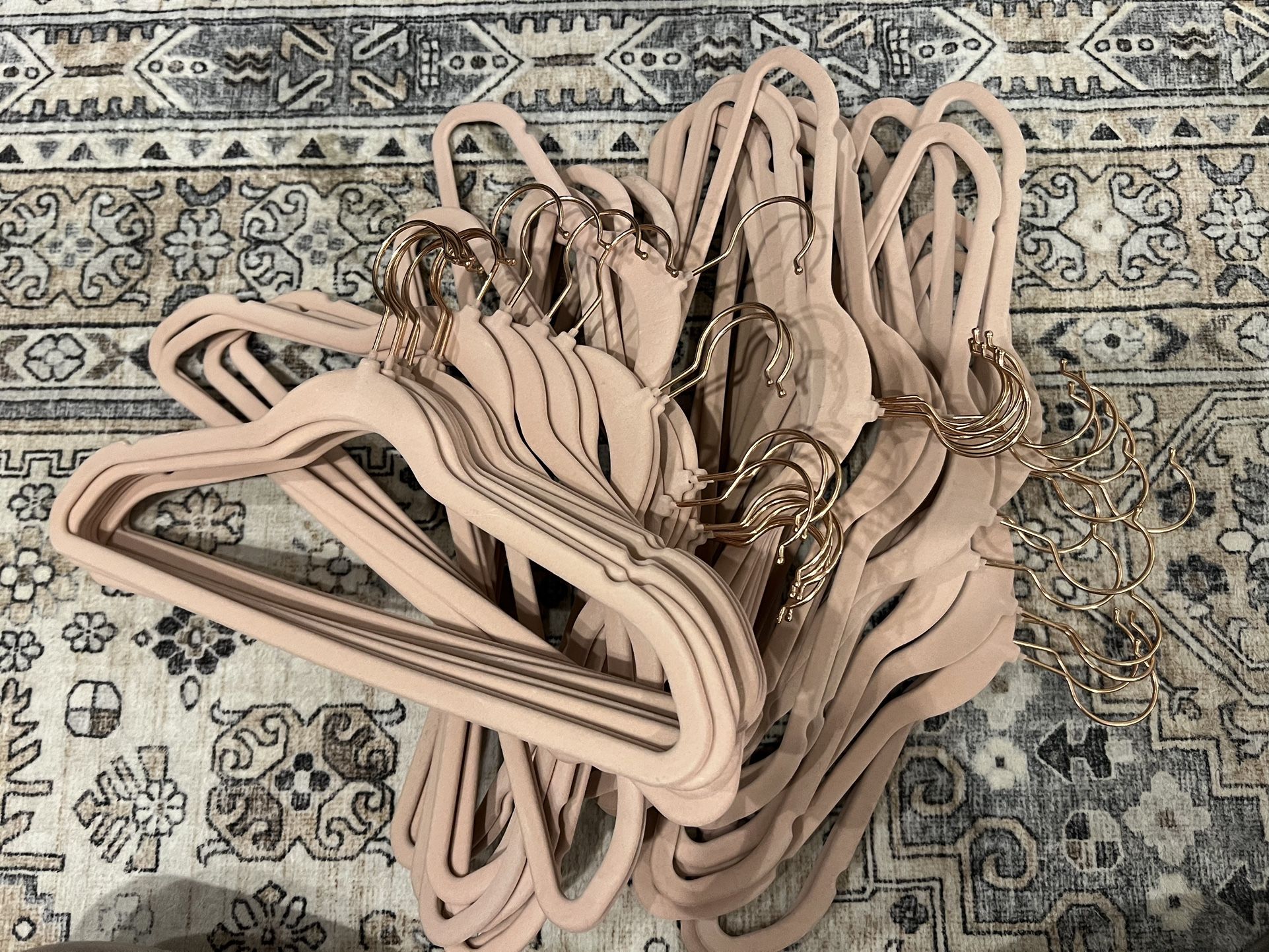 Rose Gold Pink Hangers (About 45 Counts)