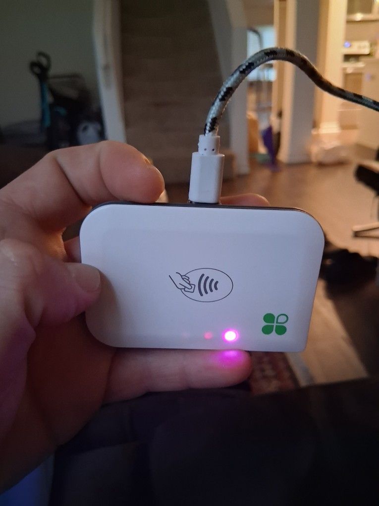 Clover Go Mobile POS Card Reader
