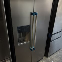 New Maytag Refrigerator  Side By Side 
