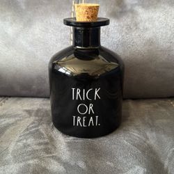 New Without Tags Rae Dunn Potion Bottle With Cork Lid Trick Or Treat Halloween Decoration