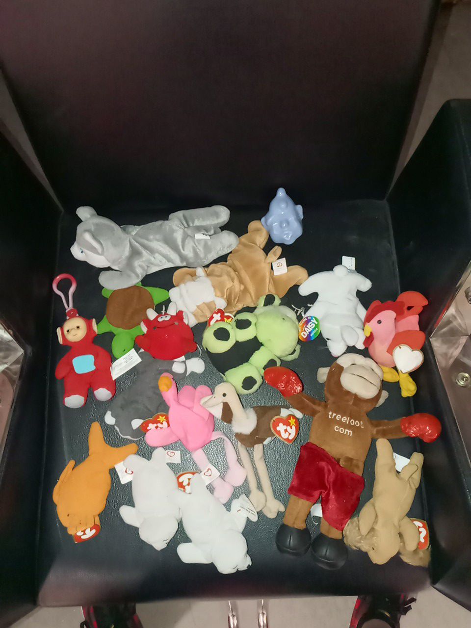 Beanie baby's collectors edition with tags