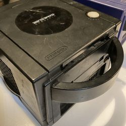 NINTENDO GAME CUBE & Charger