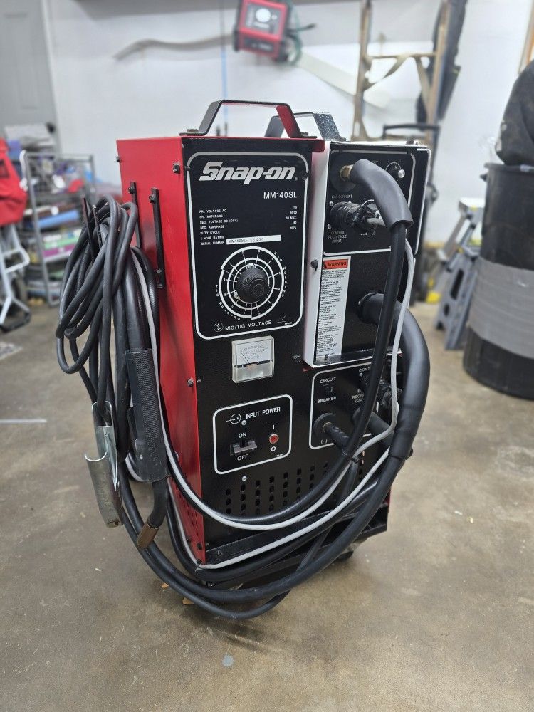 🔥 Snap-on MM140SL MIG Welder – Like New! 🔥