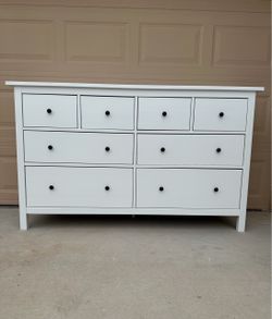 White 8 Drawers