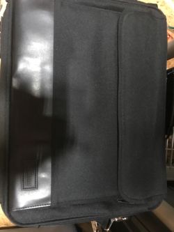 Notebook Computer bags. 2 14-inch and 1 17-inch. Excellent condition 3 dollars each