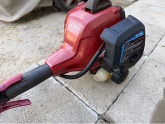 Toro weed eater