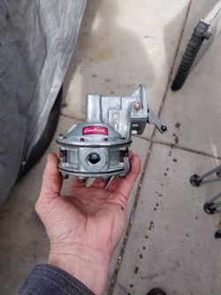 Edelbrock Mechanical Fuel Pump 1721