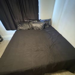 King Size Bed 