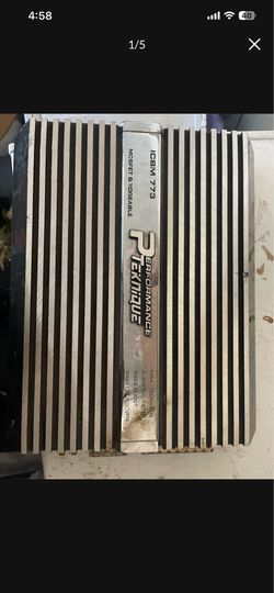 Car Amplifier & Battery Capacitor