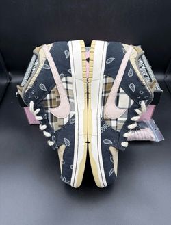 Nike SB Dunk Low Travis Scott Size 10