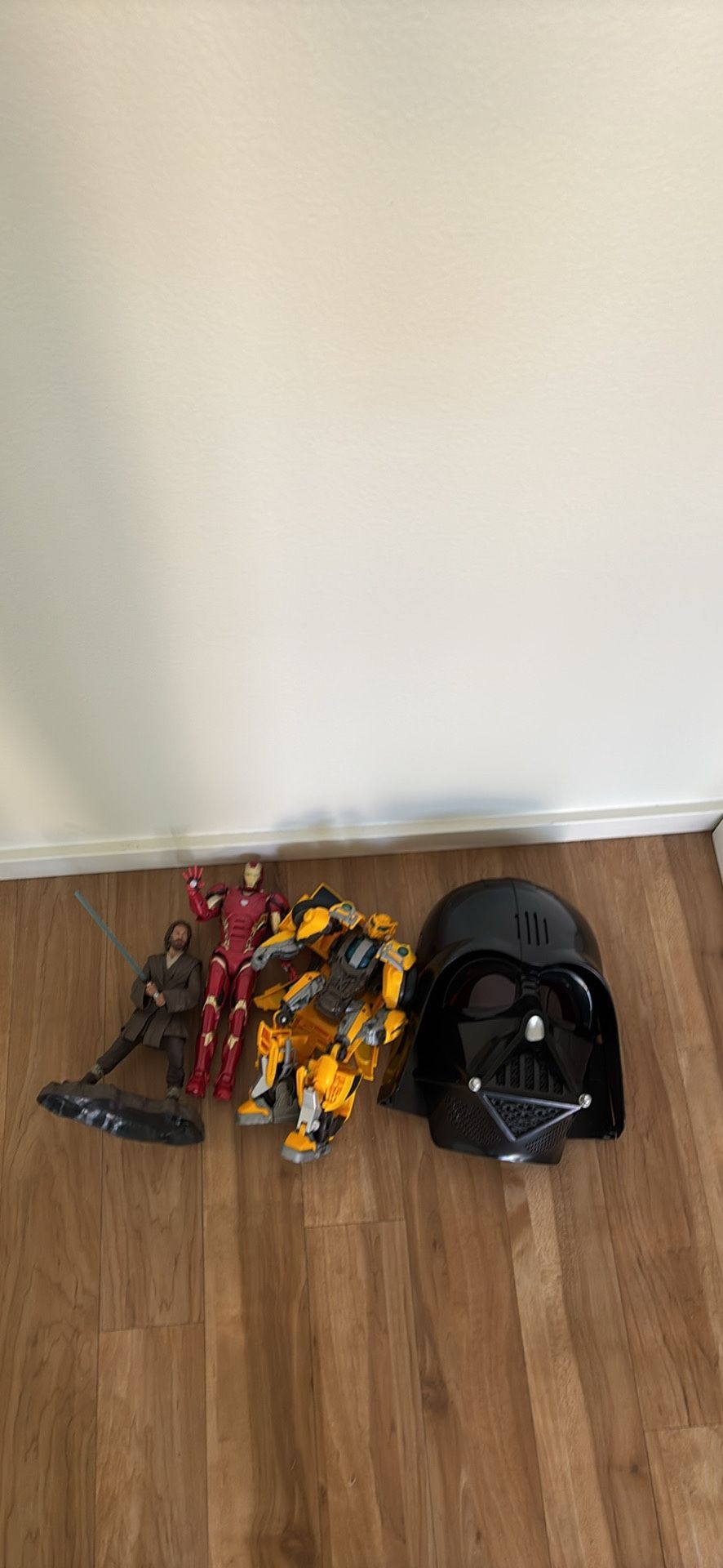 Star Wars Iron Man Bumblebee Toys