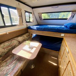 Clipper Fold N’ Roll Camp Trailer