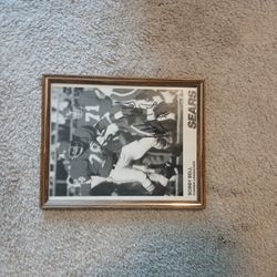 Bobby Bell Autograph Pic.