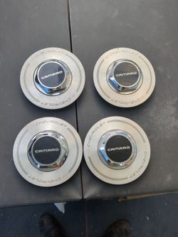 Camaro hubcaps