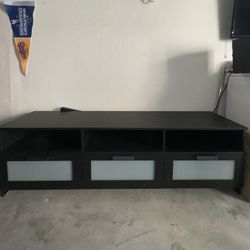 Brimnes Black TV Stand 