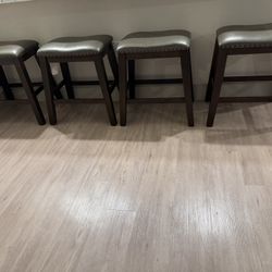 Barstools Set Of 4 Standard Size For Kitchen Counter
