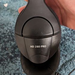 Sennheiser HD 280 Pro Headphones



