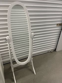 Mirror in good condition