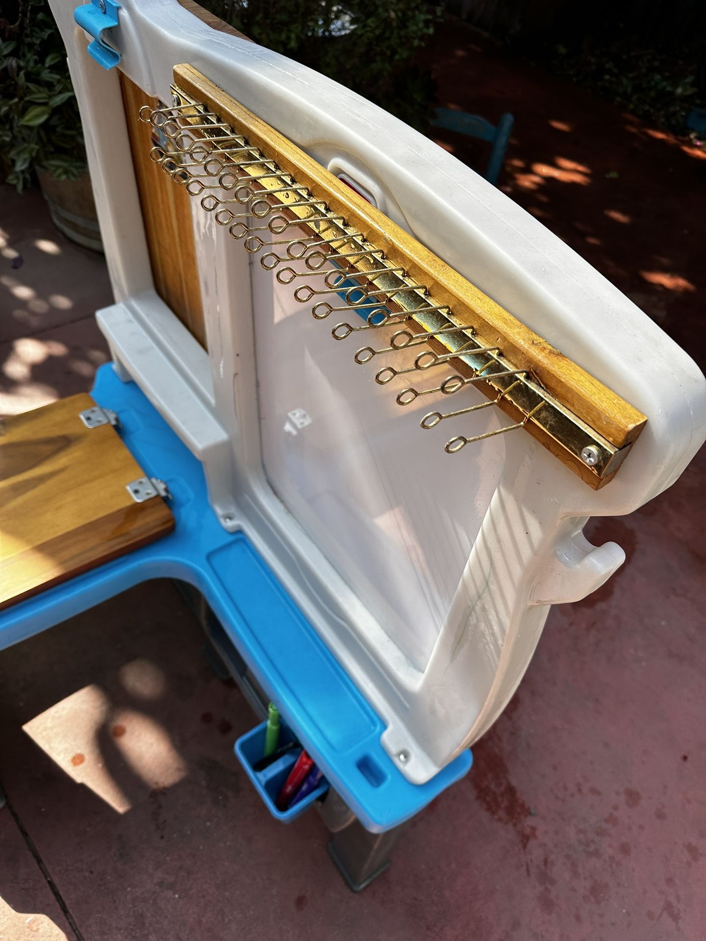 Kids Art Center, Kids Table