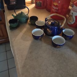 Blue Tea Pot With 4tea Cups