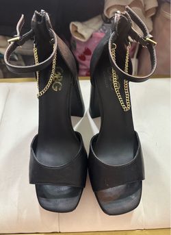 GUESS Stiletto heels size 8