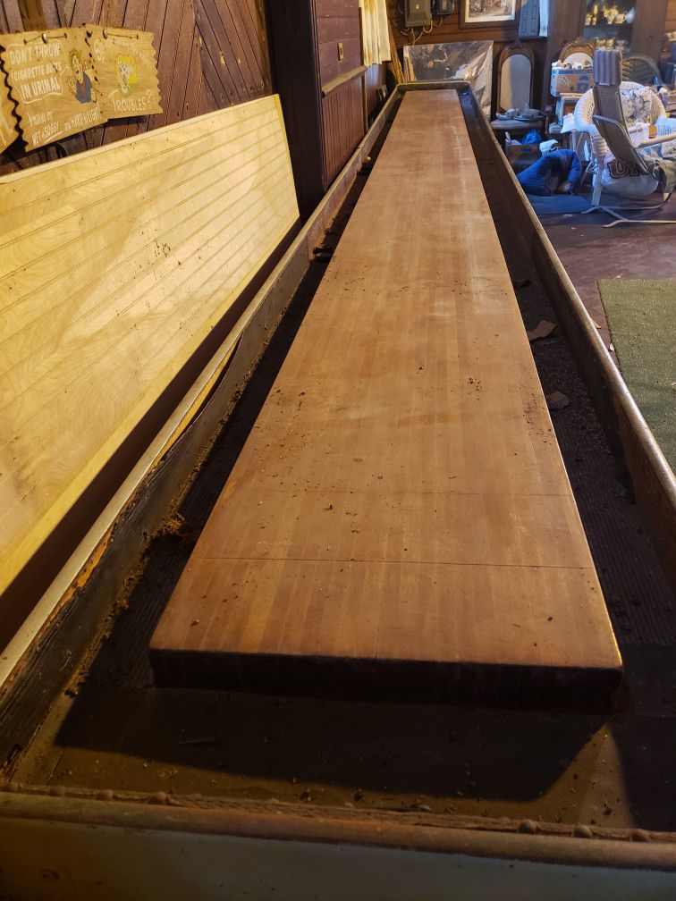 Shuffleboard Table 25 foot long by 30 inches