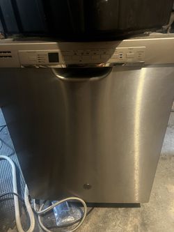 GE Stainless Steel Dishwasher 