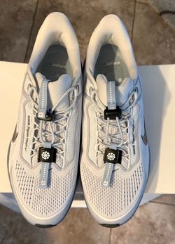 Nike Pegasus Running Sneakers