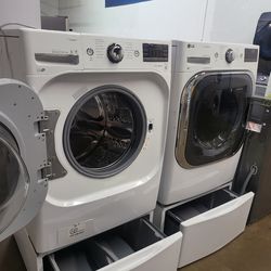 LG SET STEAM WASHER AND ELECTRIC DRYER JUMBO