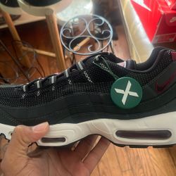 Nike Air Max 95 Essential 