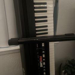 Yamaha Proline Keyboard