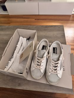 Golden Goose Size 39