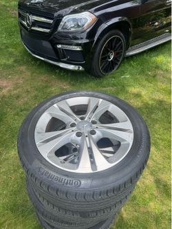 Mercedes rims 215/50R17