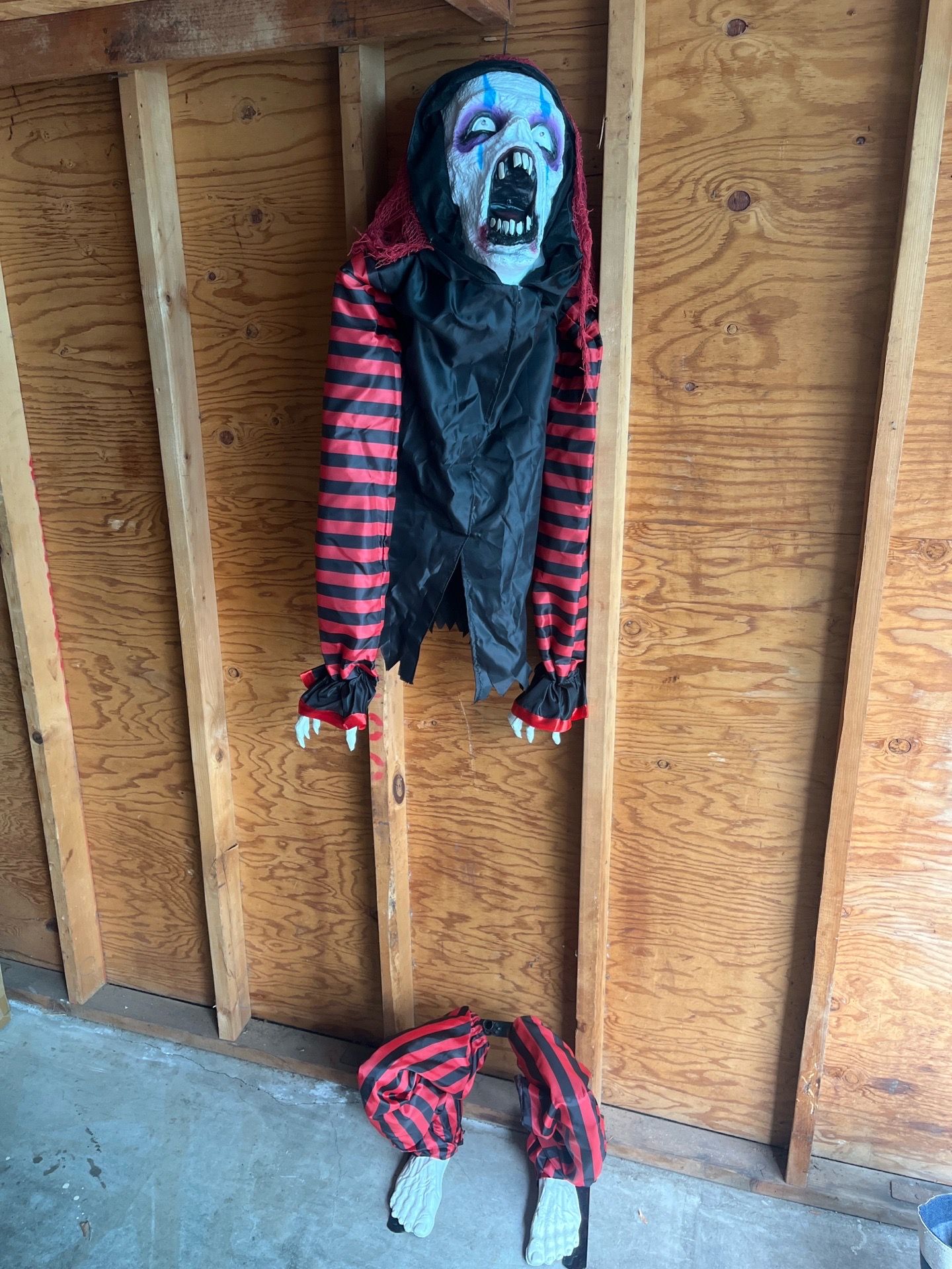 Animated Floating Clown Halloween Prop Haunted Hill Farm READ Missing Rod