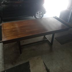Dining Room Table Really Good Shape