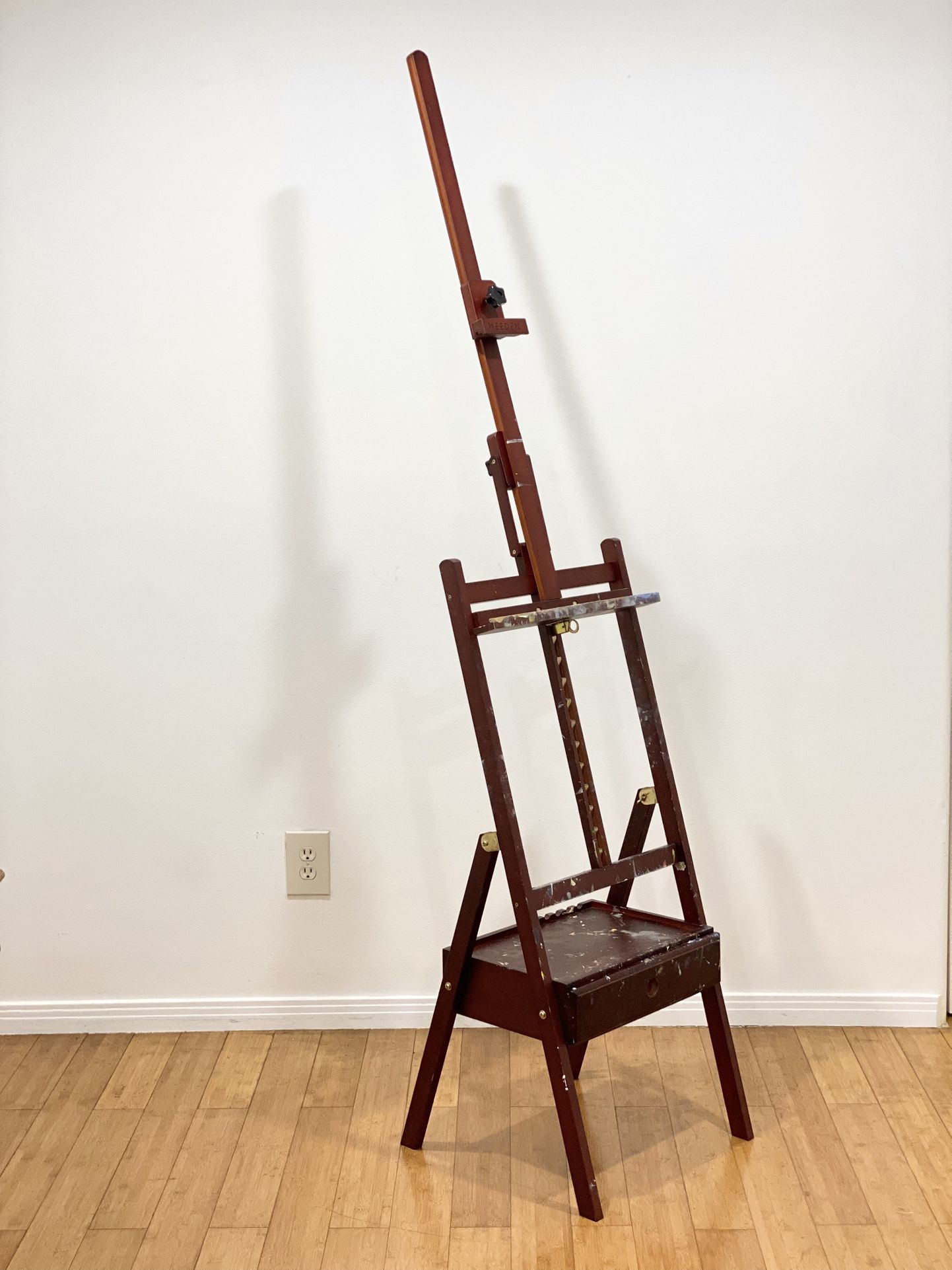 Meeden Art Easel