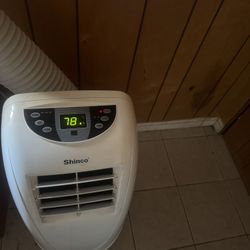Port of air conditioner works very well nice and cold