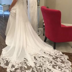 New Allure Bridals Wedding Dress, Beautiful Train! Size- 10( Street Size 6/8)