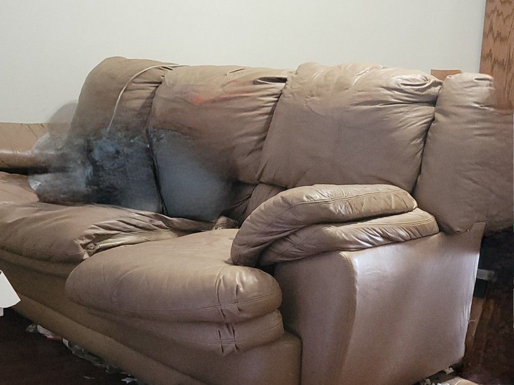 Oversized Sofa Coach
