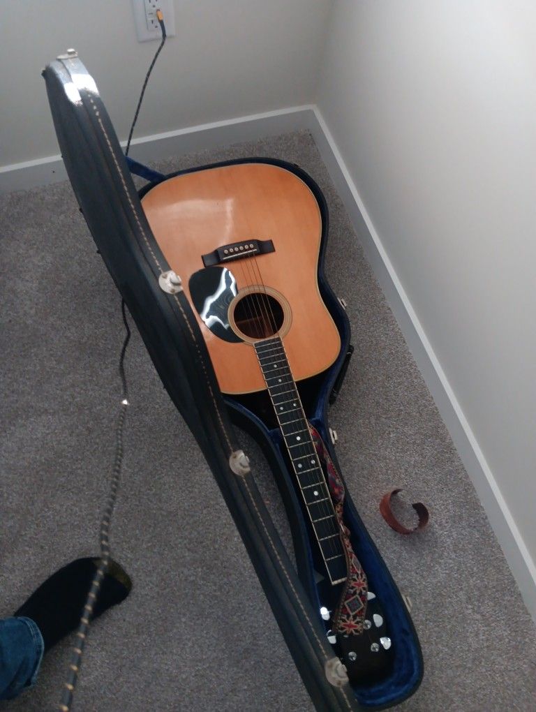 1970 Martin D35