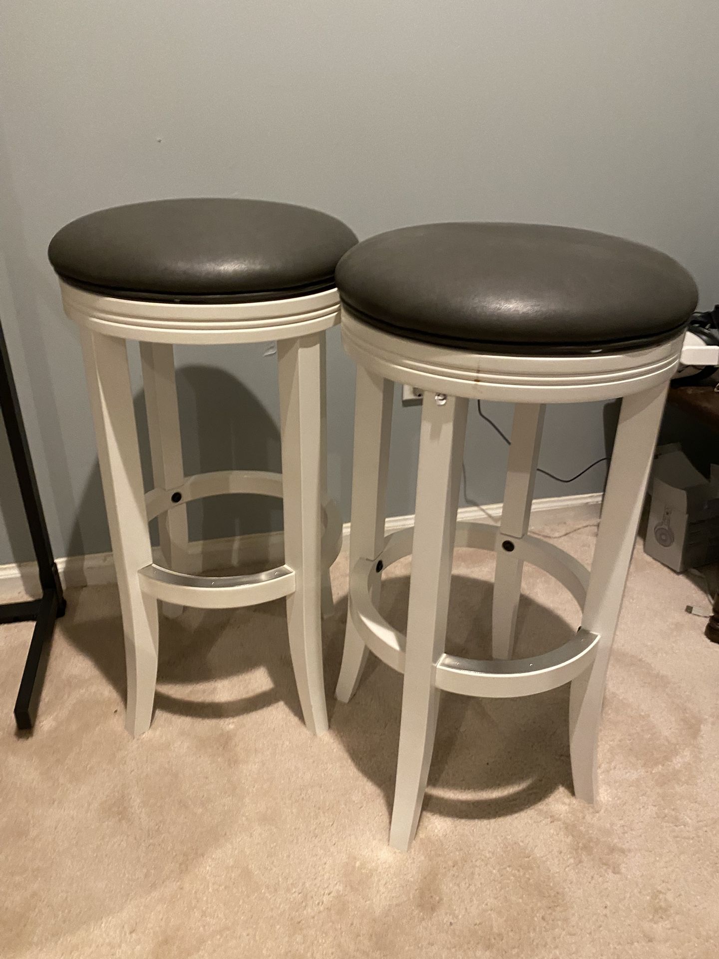 Swivel Stools Set Of Two 28 Inch
