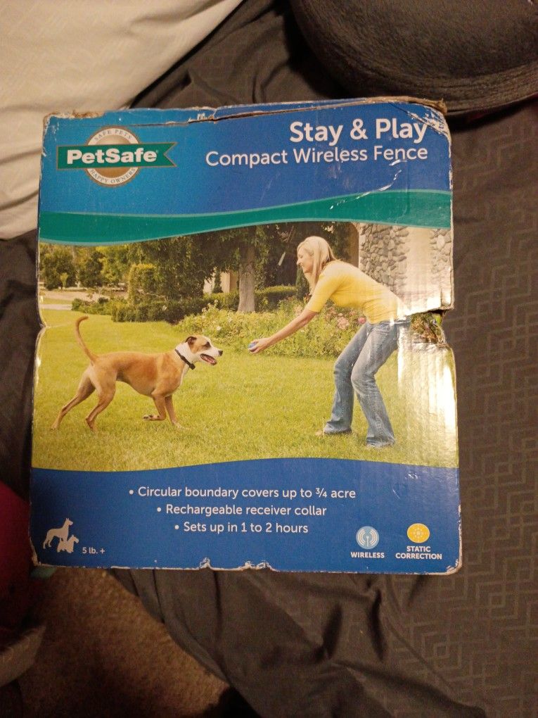Petsafe Stay & Play Compact Wireless Fence