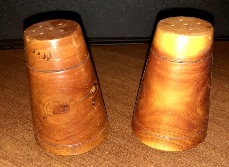 Vintage Cedar Salt And Pepper Shakers