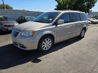 2014 Chrysler Town And Country