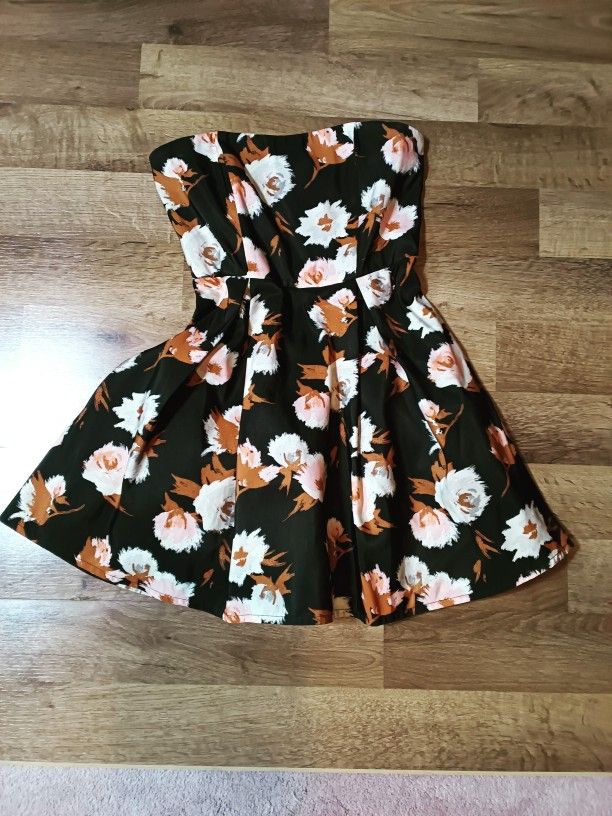 Forever 21 Strapless Black Print Cocktail Dress Size M