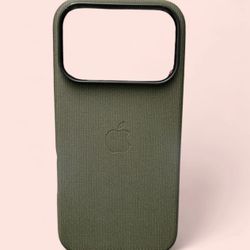 iPhone 17 Pro TechWovenCase with MagSafe
