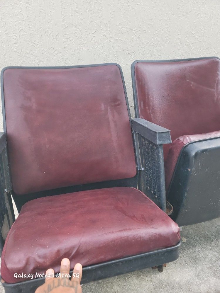 **VINTAGE MOVIE SEATS* *