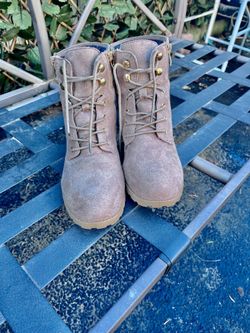 Tan Faux Suede Size 10 Boots