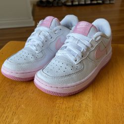 ALMOST NEW CONDITION NIKE AIR FORCE 1 Size 11C Children Shoes