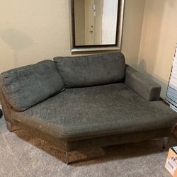 Sofa/Couch 